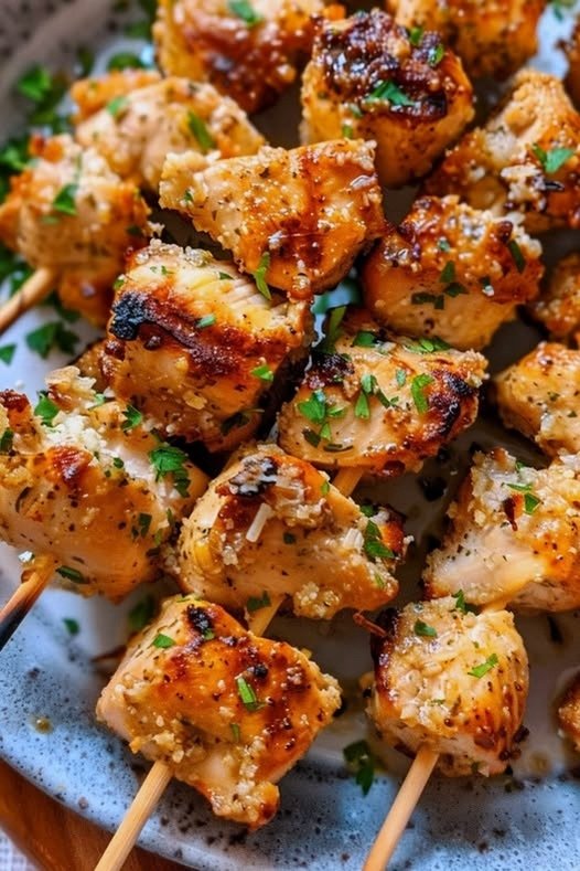 Garlic-Parmesan-Chicken-Skewers 