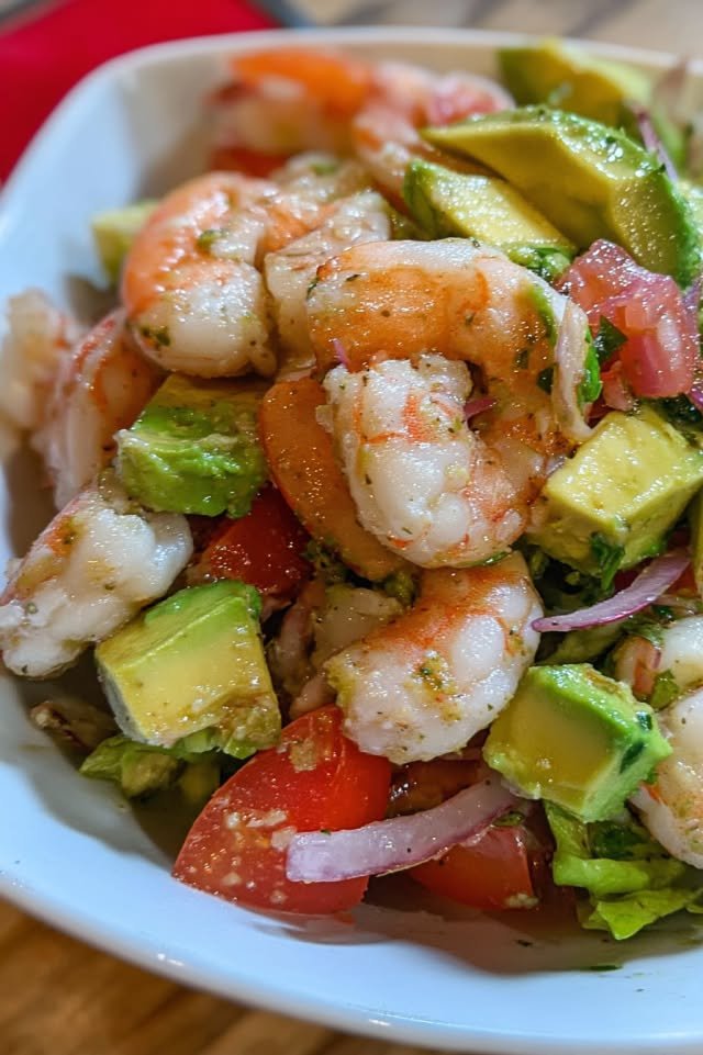 Zesty-Lime-Shrimp-and-Avocado-Salad