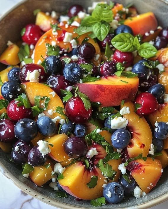 blueberry-peach-feta-salad-2