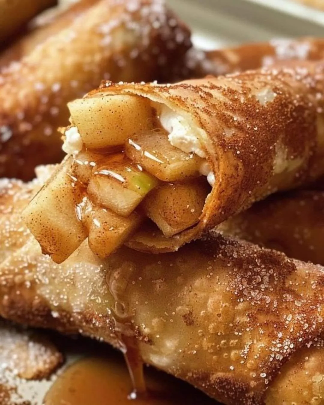 Delicious-Apple-Pie-Egg-Rolls